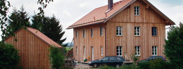 Holz- und Biohäuser
